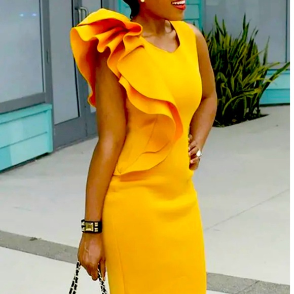 chicme Dresses & Skirts - Yellow ruffle dress